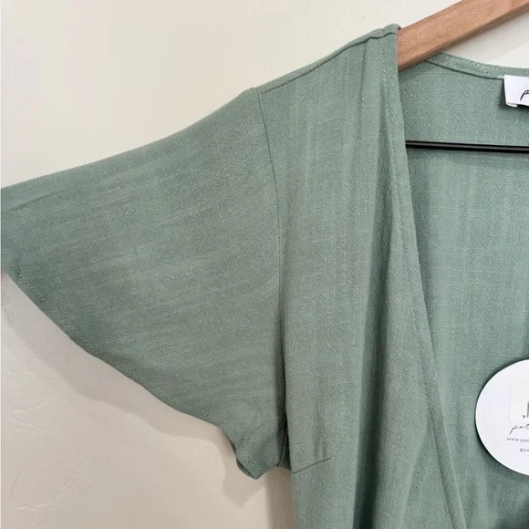 Petal & Pup NWT Sage Green Linen Midi Wrap Dress Flutter Sleeves Size 2 - Picture 4 of 7